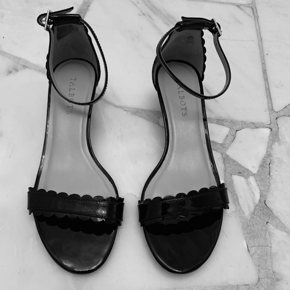 TALBOTS unique black patten sandals. - Picture 1 of 7